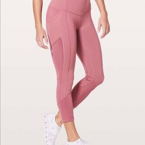 Lululemon All the right places 23’
